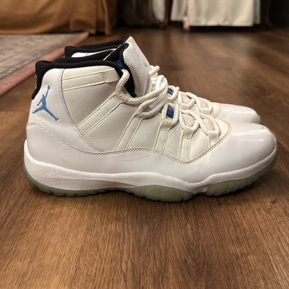 Air Jordan 11 Retro 'Legend Blue' 2014 Men’s size 10